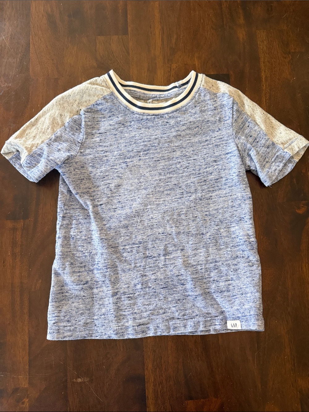 Baby GAP size 4 Blue and Gray Heather Raglan Short Sleeve Tee